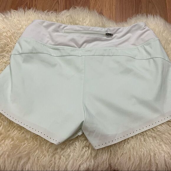 Athleta Shorts Light Mint Double Layer Perforated Hem S - Picture 2 of 7